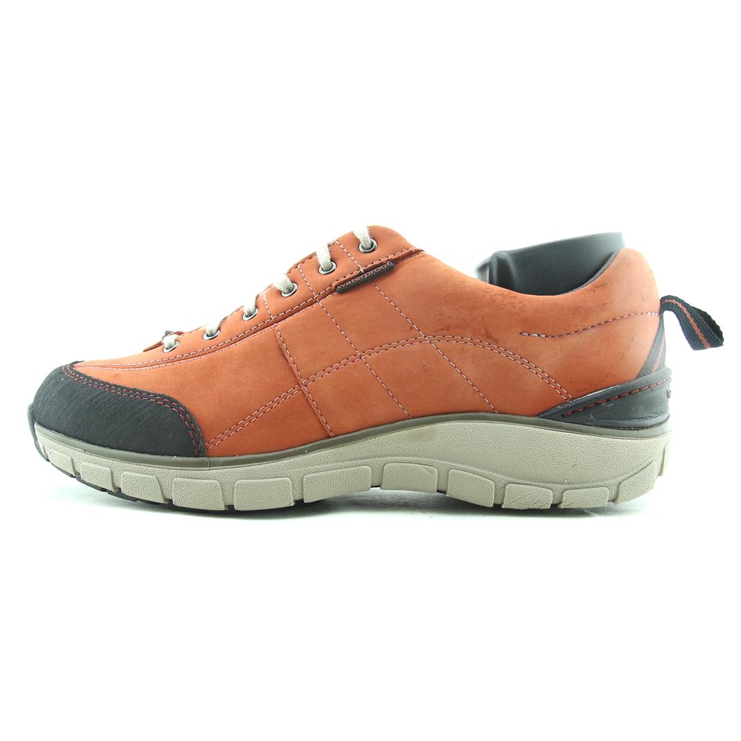 CLARKS WAVE TREK (Copy)