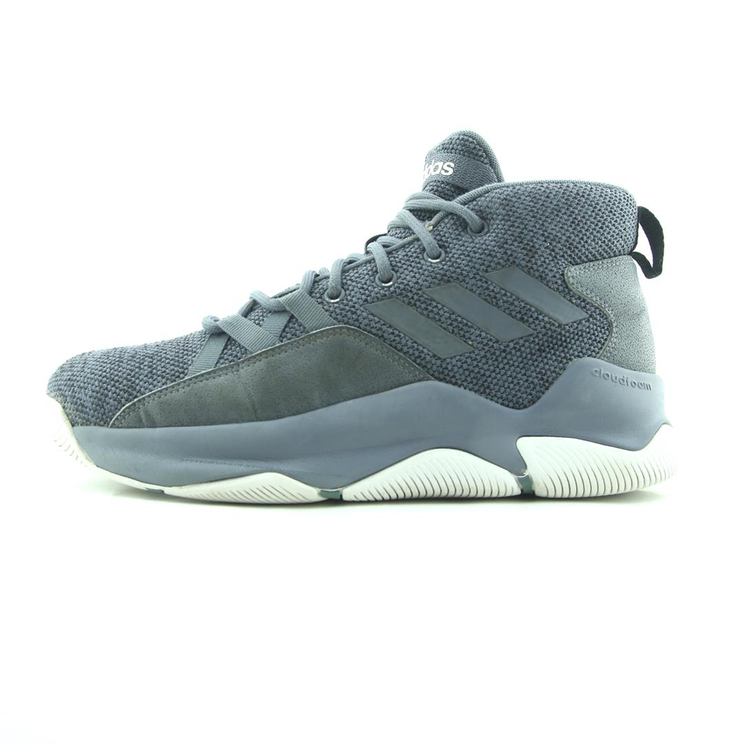 ADIDAS STREETFIRE