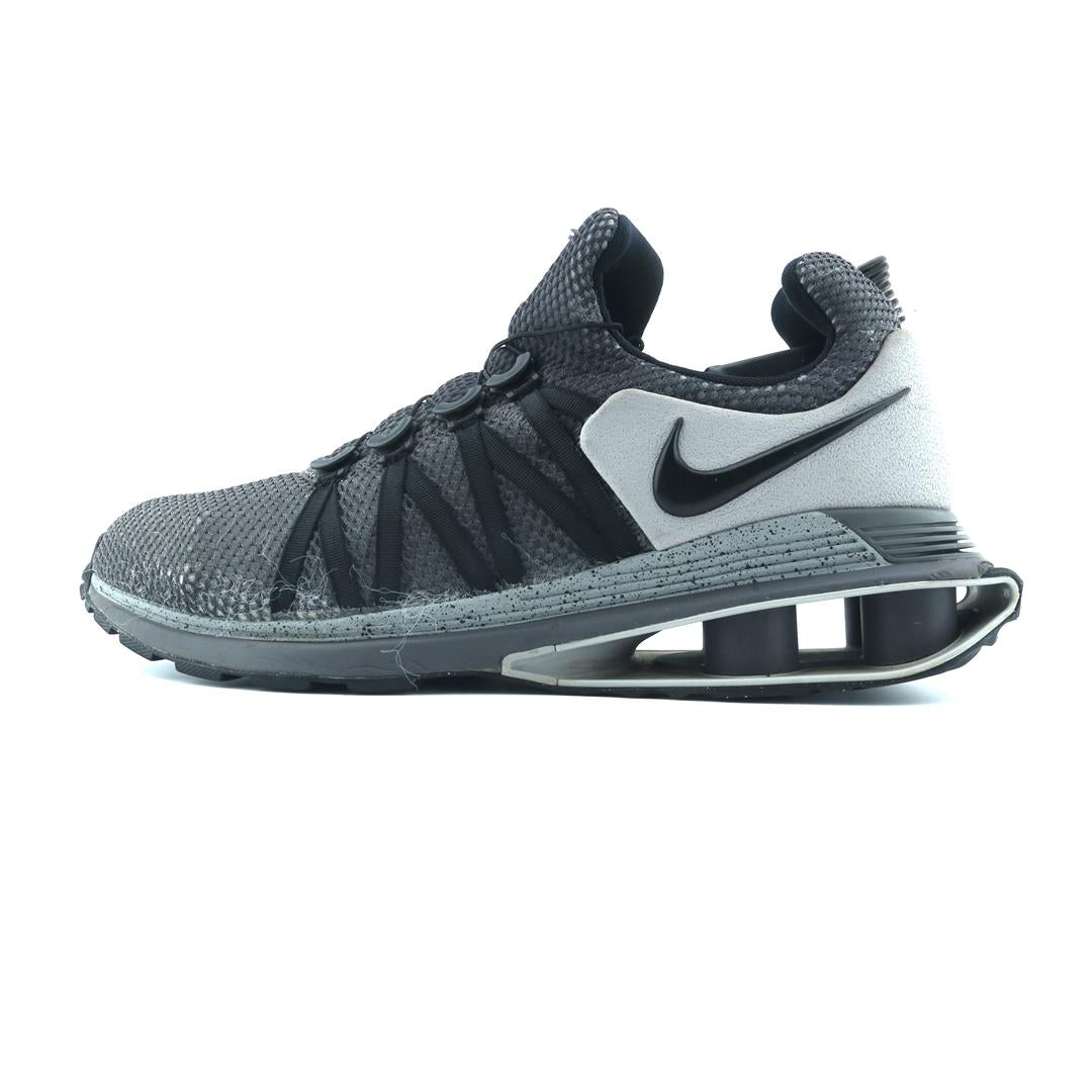 NIKE SHOX GRAVITY ATMOSPHERE