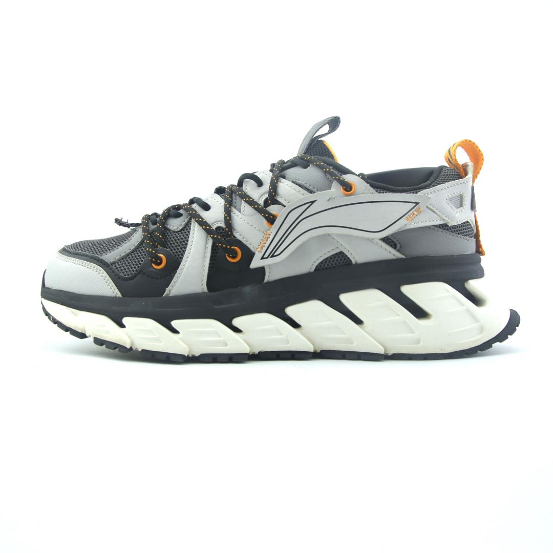 LI-NING WINGS