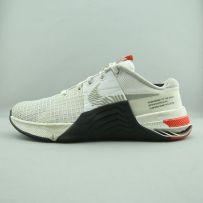 NIKE METCON 8