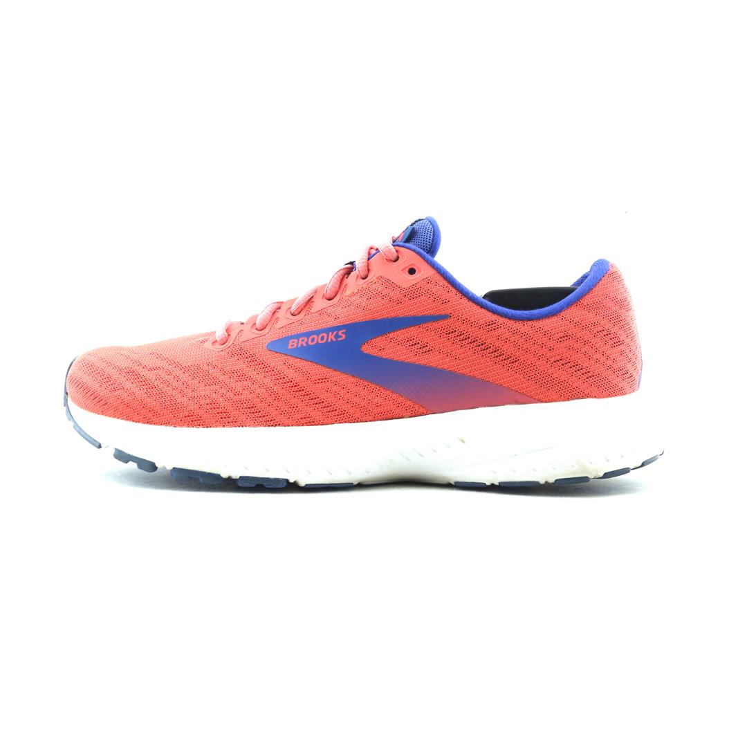BROOKS LAUNCH 7