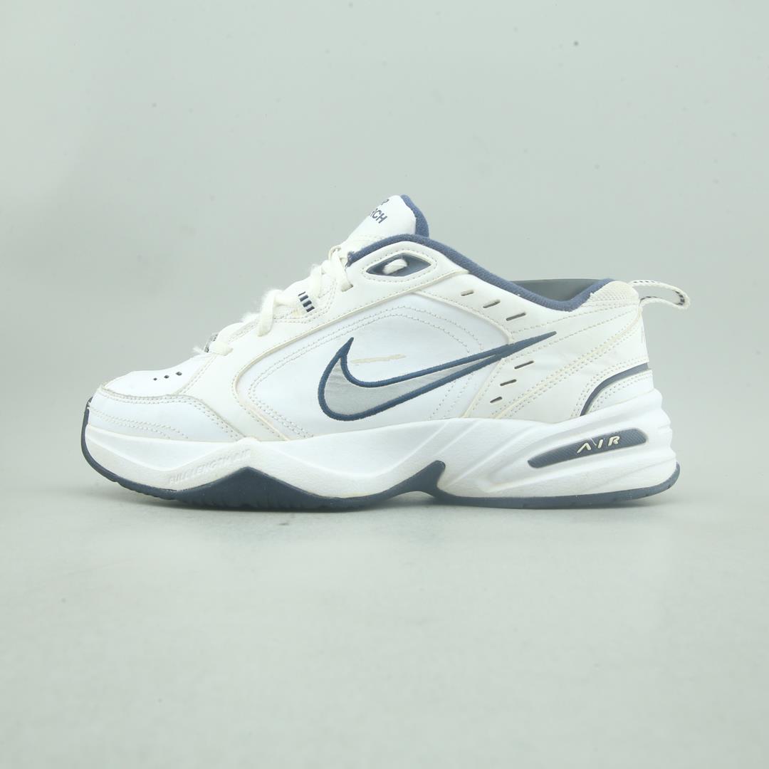 NIKE AIR MONARCH IV