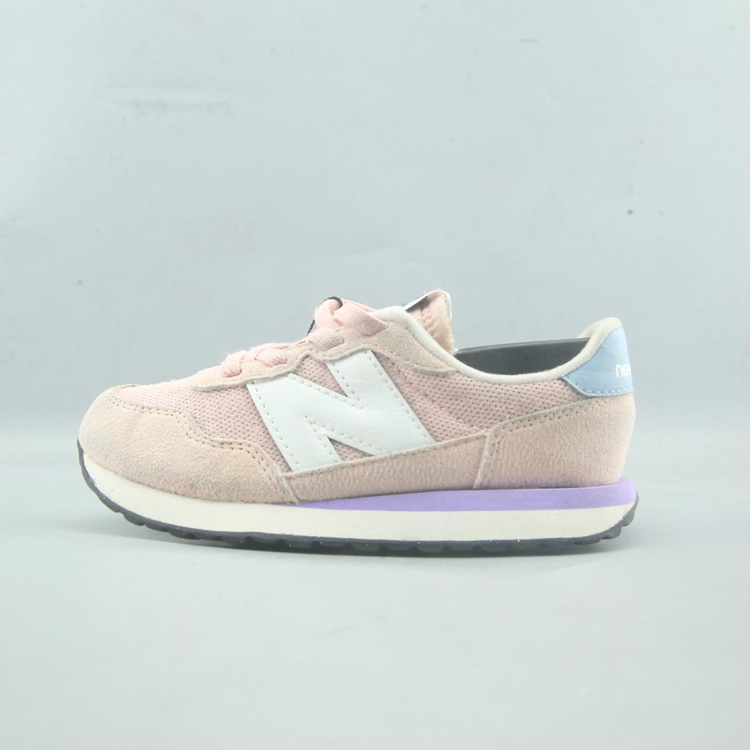 NEW BALANCE 237