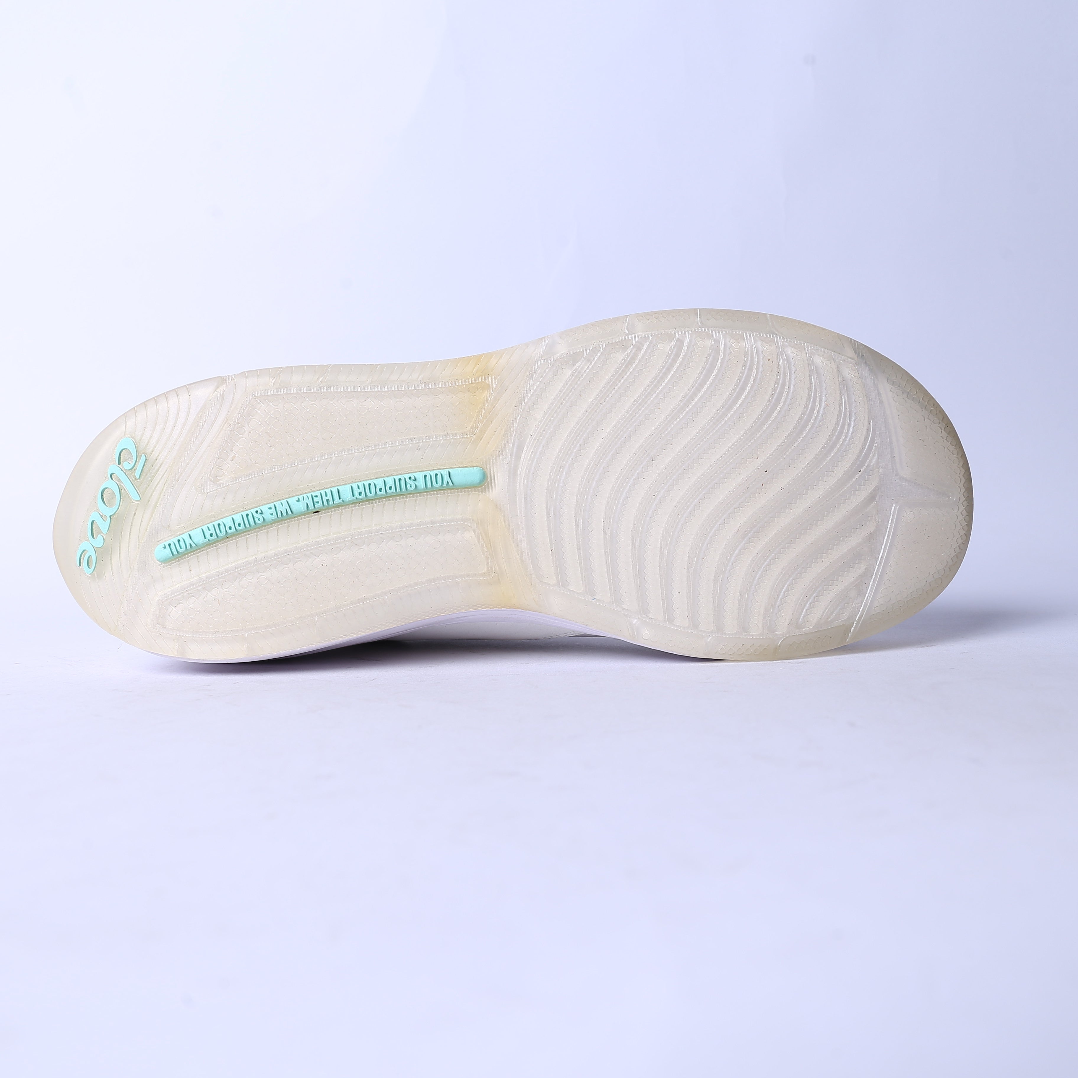 Clove - Aero's Shoes - Limited Edition - Brilliant White EX