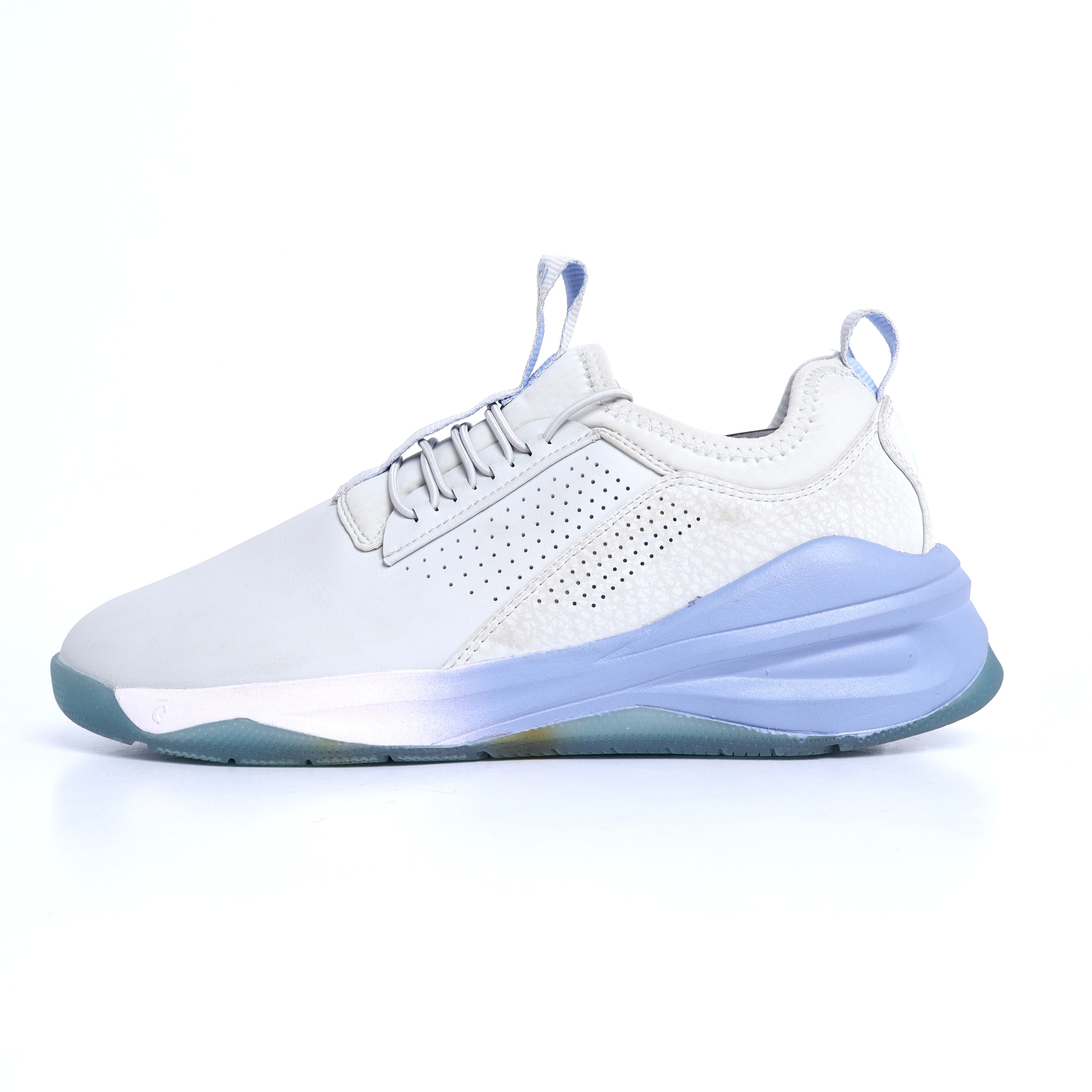 Clove  - Aero's Shoes - Limited Edition - Grey Matter - EX