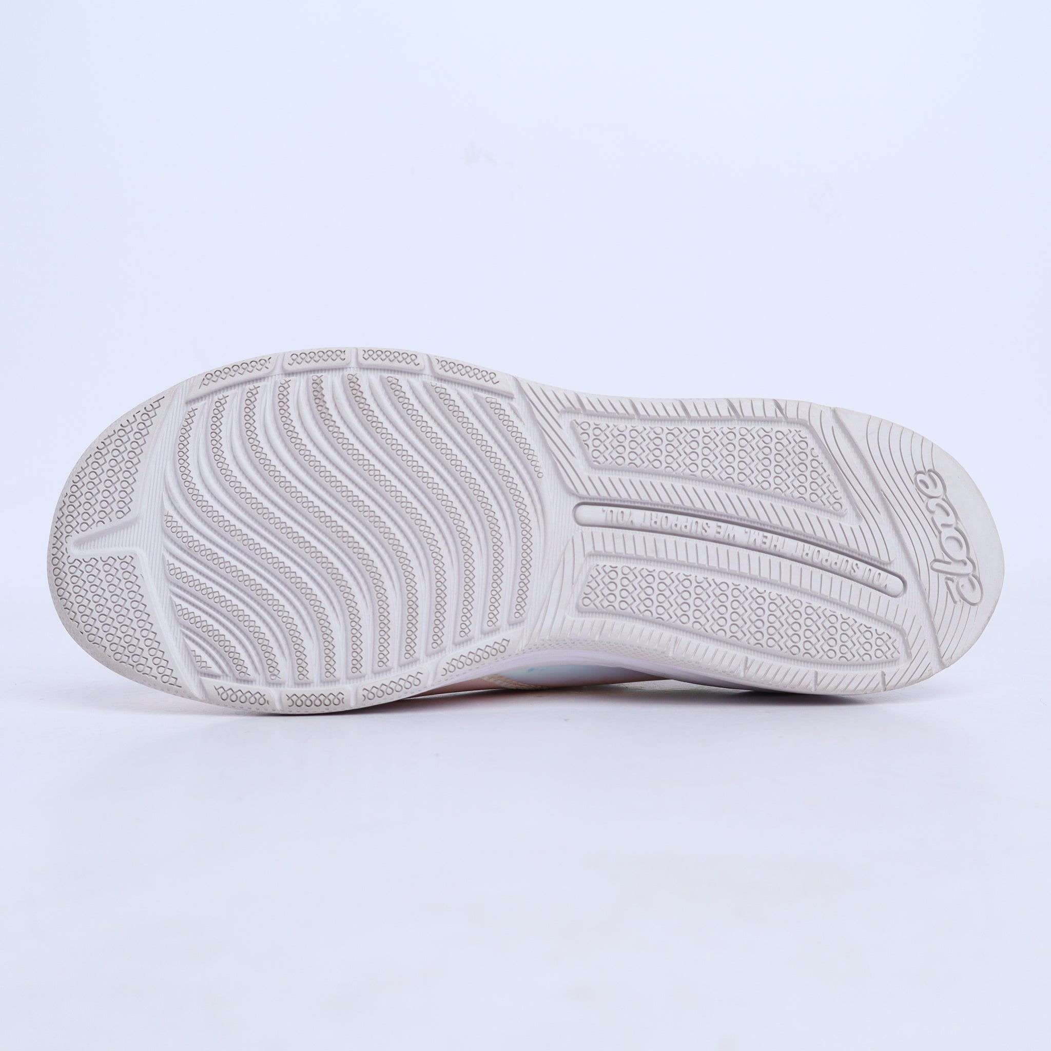 Clove  - Aero's Shoes - Limited Edition - Pink Holographic - EX