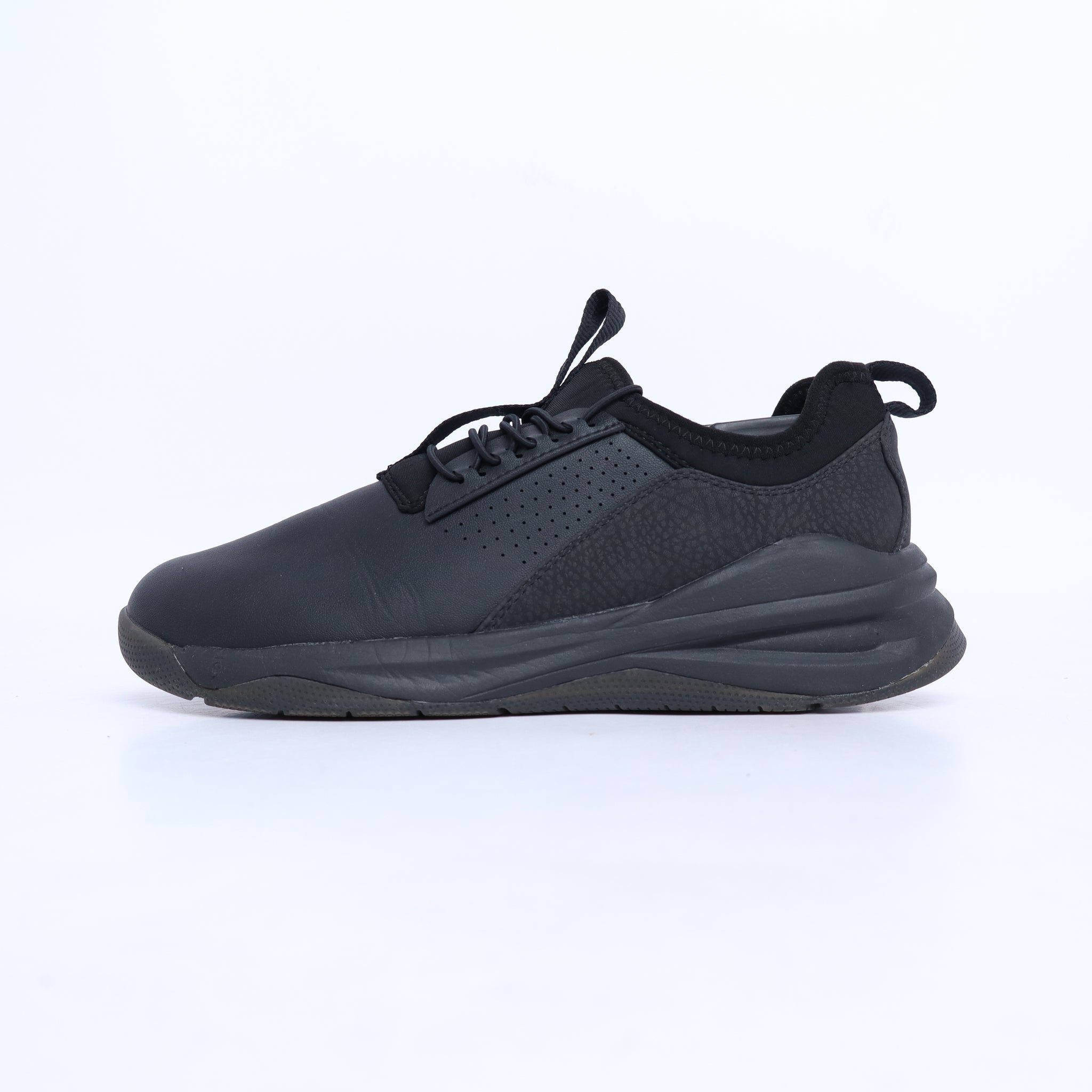 Clove - Aero's Shoes - Limited Edition - Black - EX