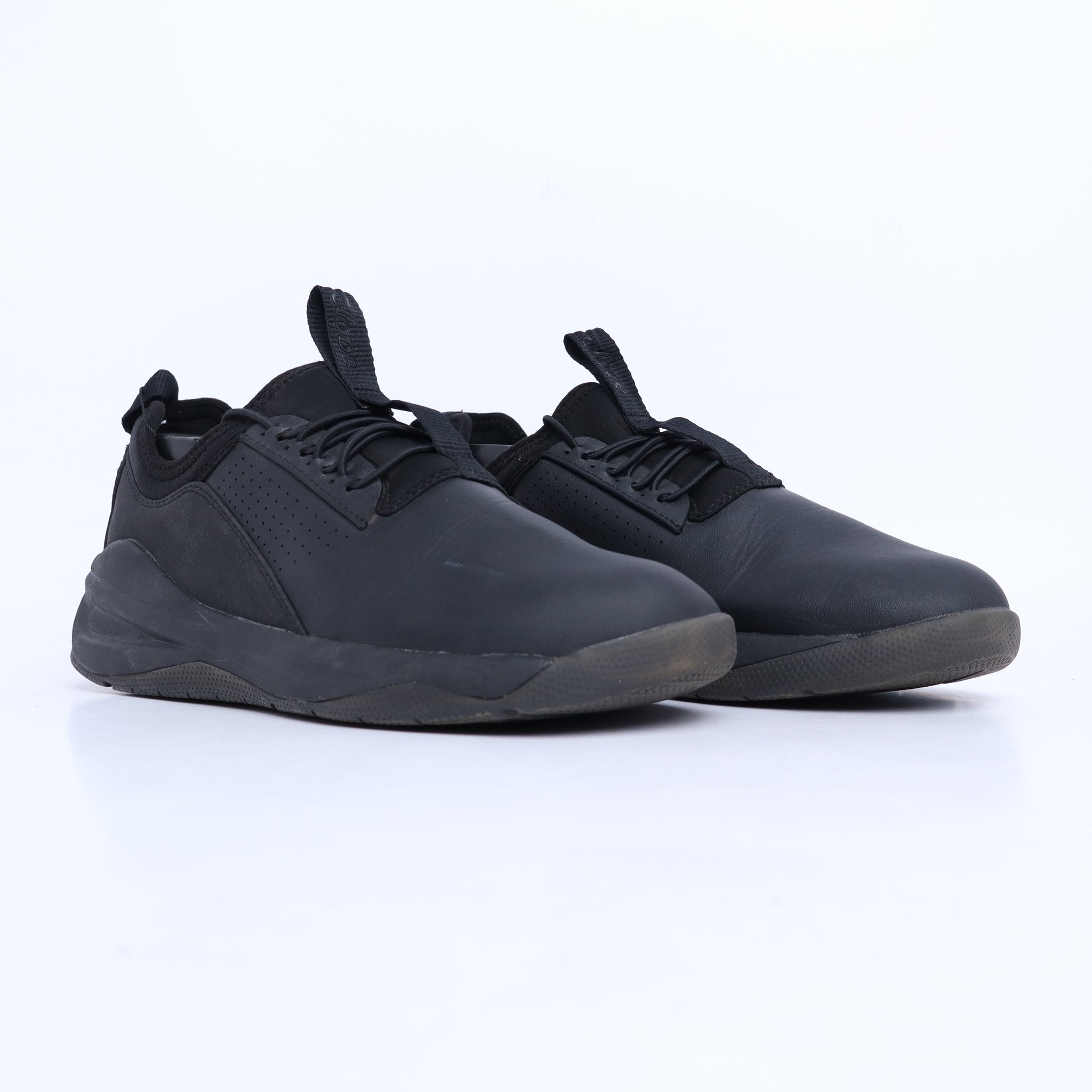 Clove - Aero's Shoes - Limited Edition - Black - EX
