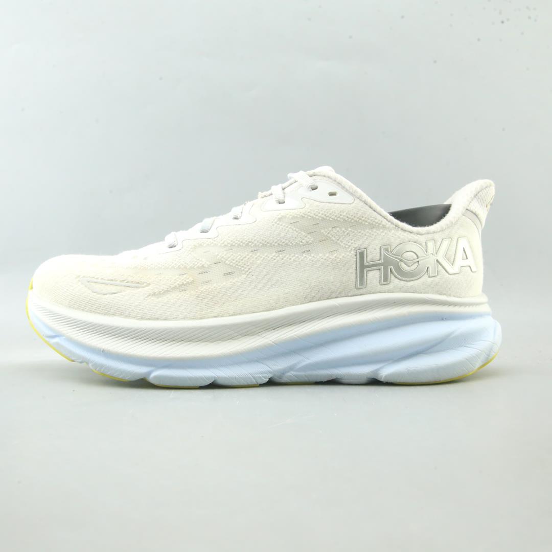 HOKA ONE ONE CLIFTON 9