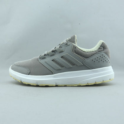 ADIDAS  GALAXY 4