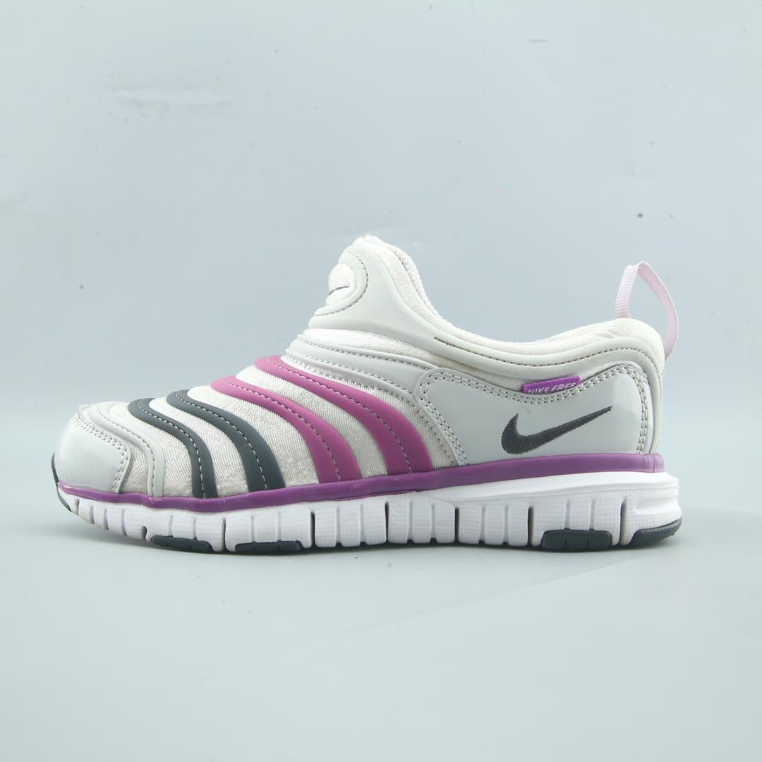 NIKE DYNAMO FREE