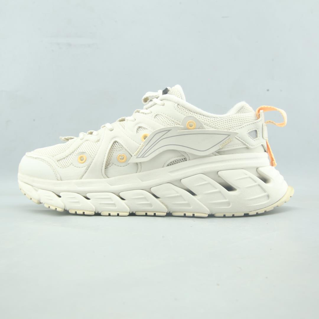 LI-NING TRACER WING