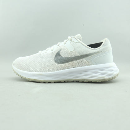 NIKE REVOLUTION 6