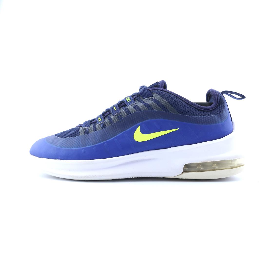 NIKE AIR MAX AXIS