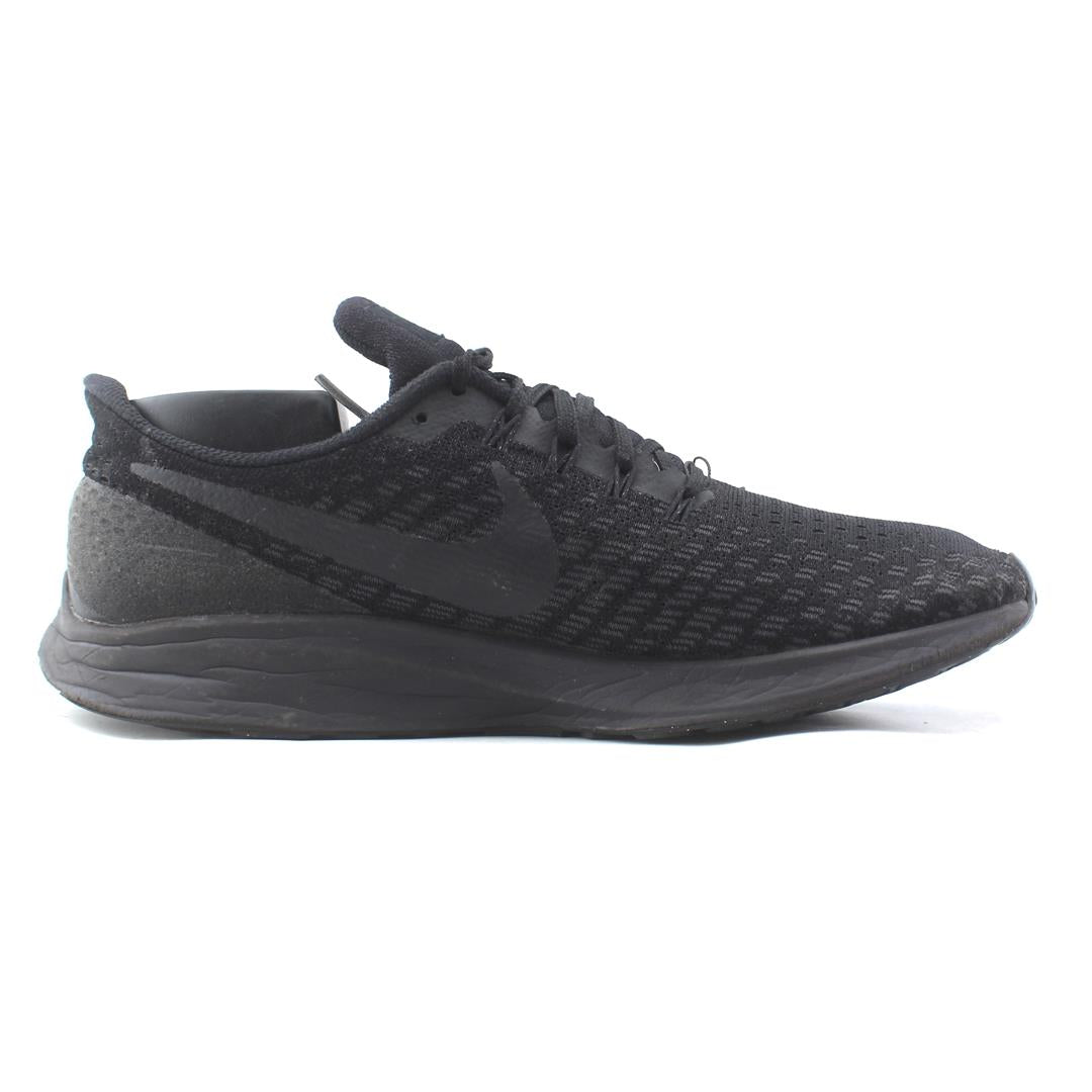 pegasus 35 triple black