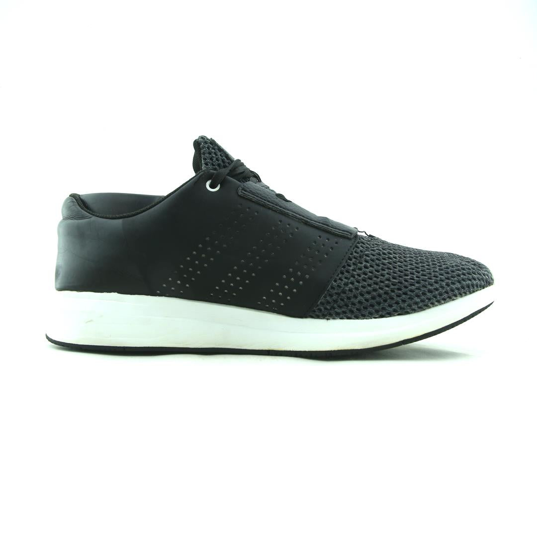 Buy Adidas Shoes Online In Pakistan
