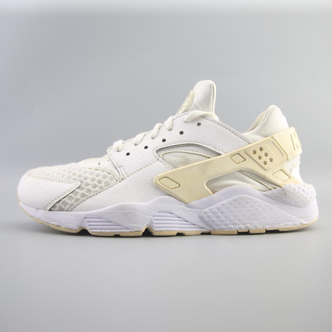 NIKE AIR HUARACHE