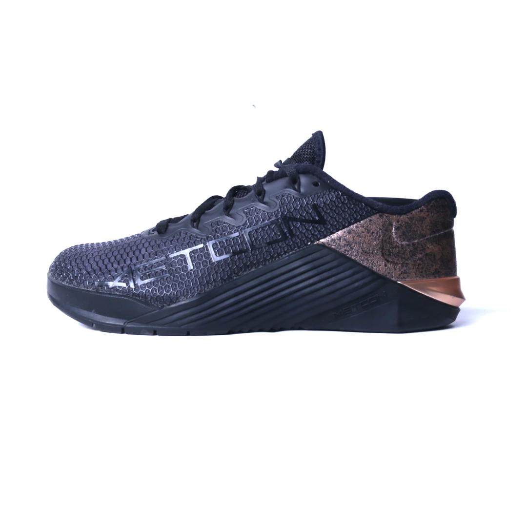 NIKE METCON 5
