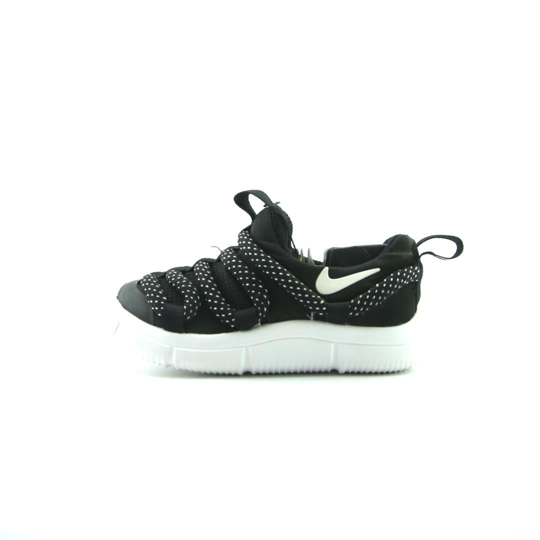 NIKE NOVICE BR
