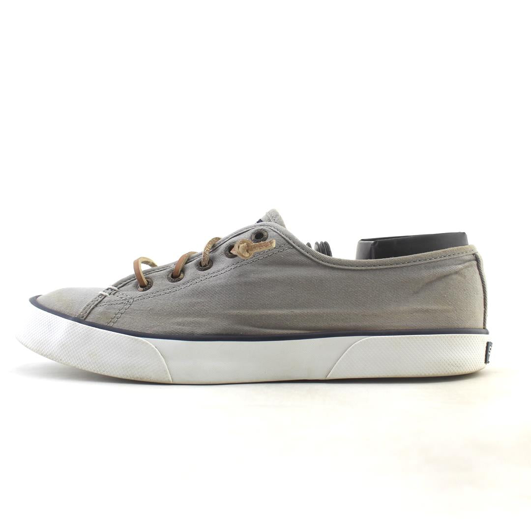 SPERRY TOP SIDER PIER VIEW