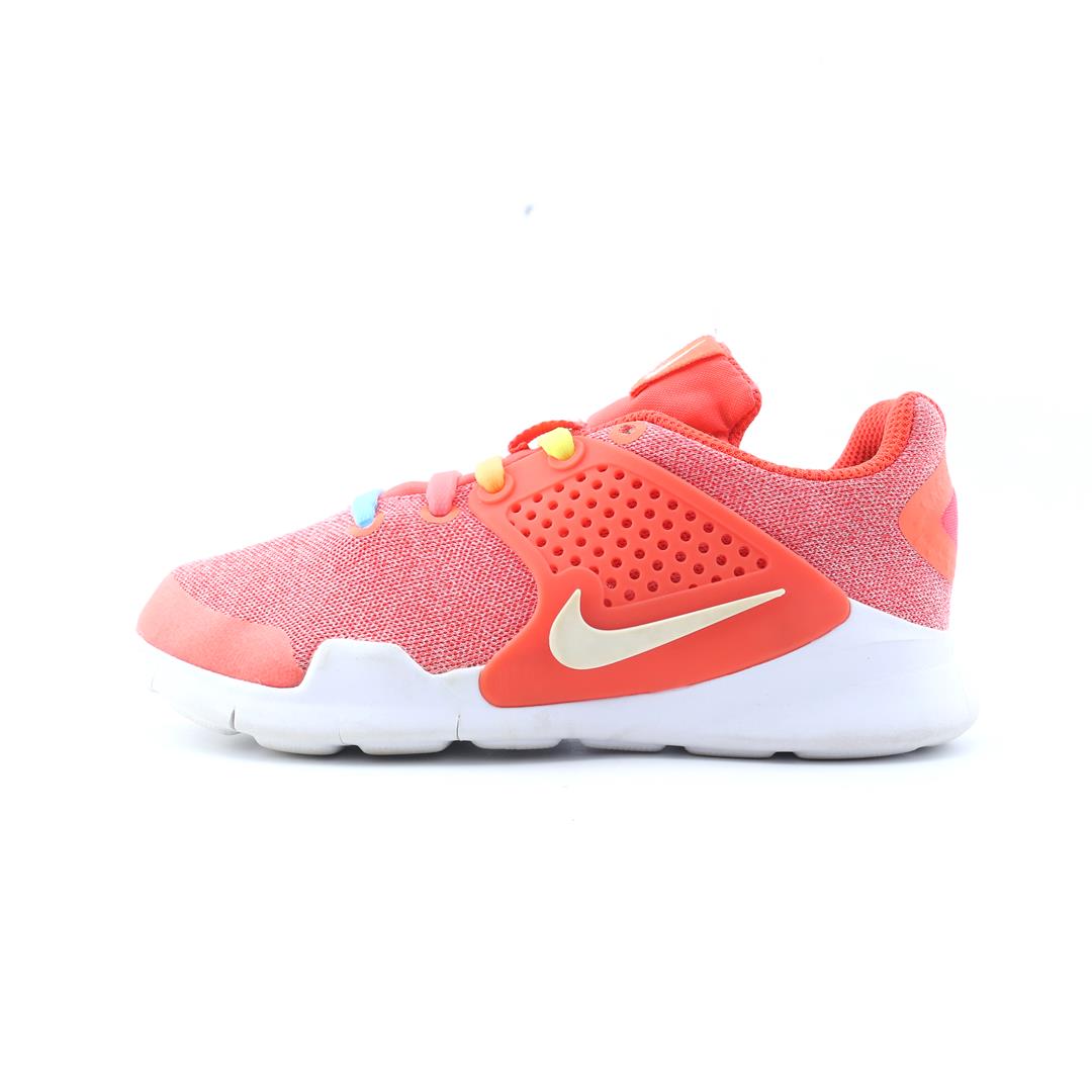 NIKE FREE RN
