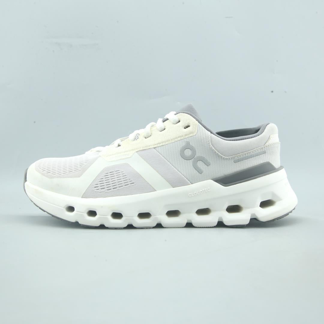 ON CLOUD RUNNER 2