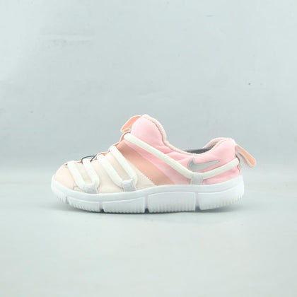 NIKE NOVICE