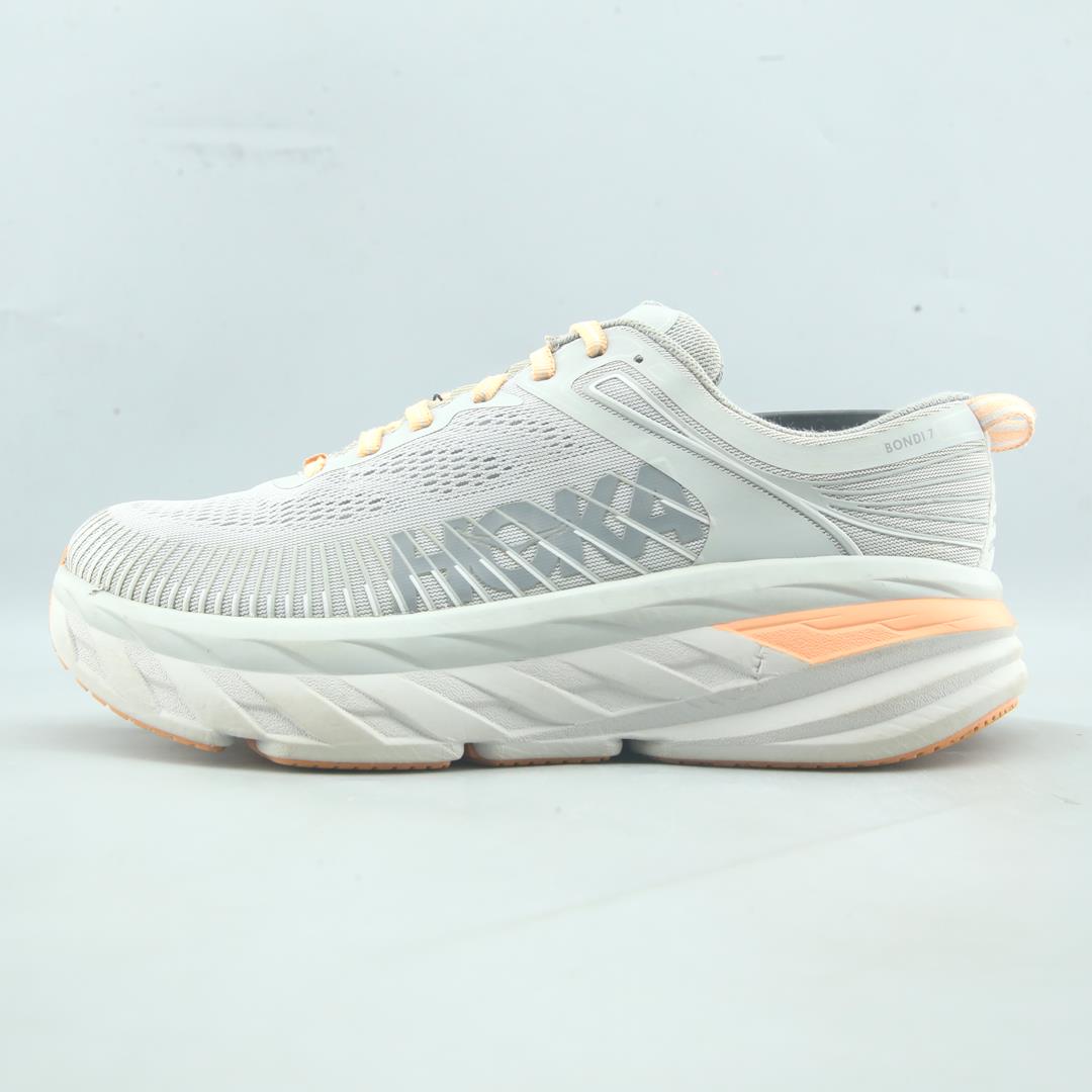 HOKA ONE ONE BONDI 7