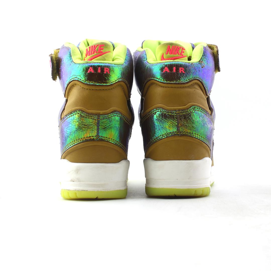 nike air revolution sky hi gs