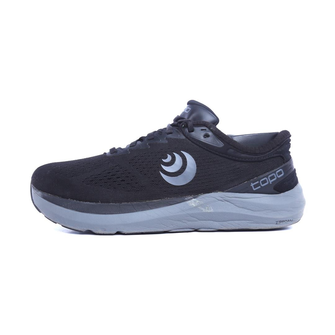 TOPO ATHLETIC PHANTOM 3