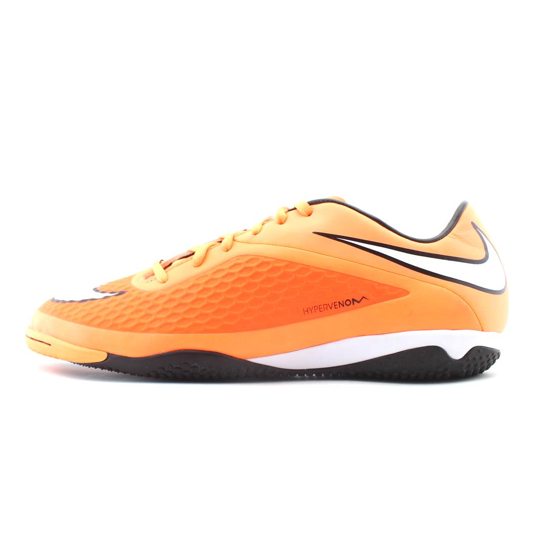 NIKE HYPERVENOM
