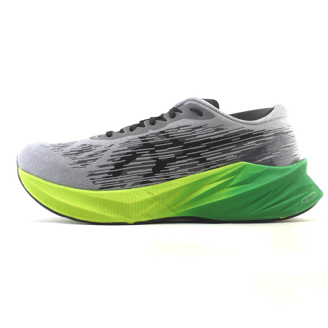 ASICS NOVABLAST 3