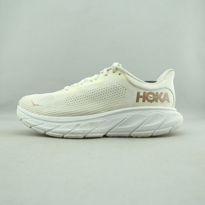 HOKA ONE ONE ARAHI 7