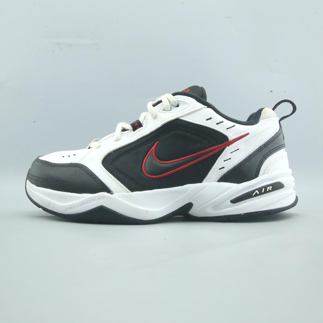 NIKE AIR MONARCH IV