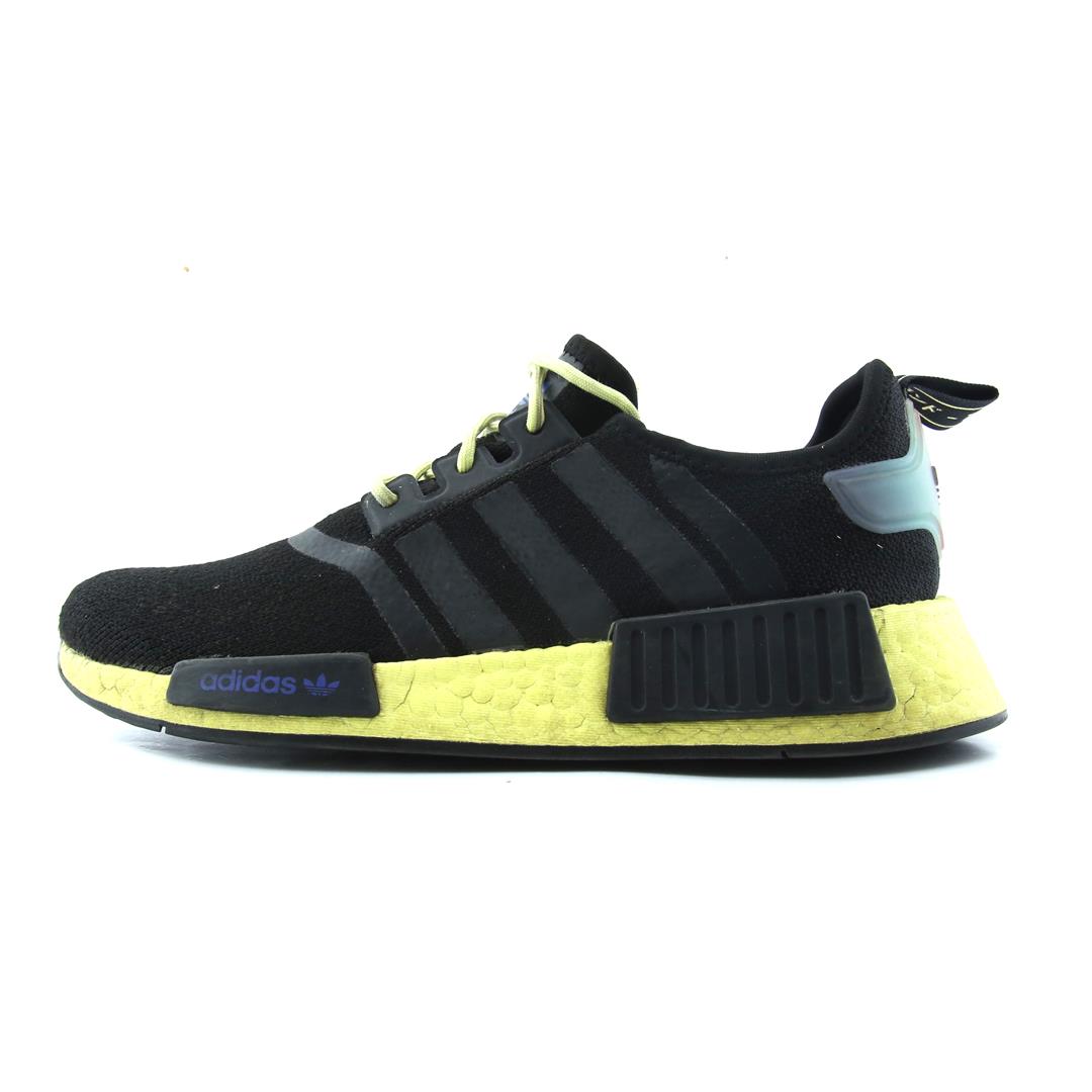 ADIDAS NMD R1