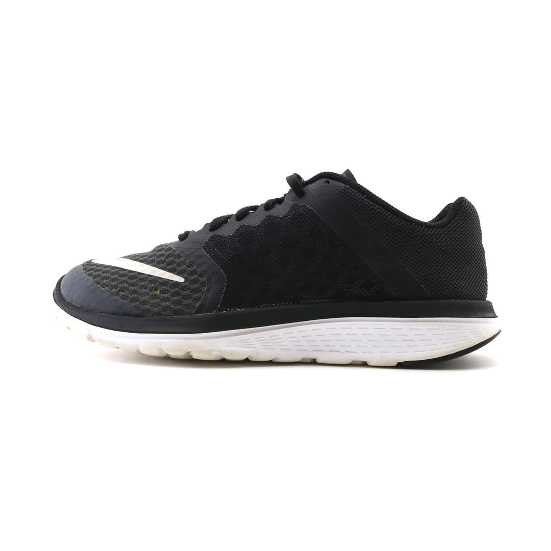 NIKE FS LITE RUN 3