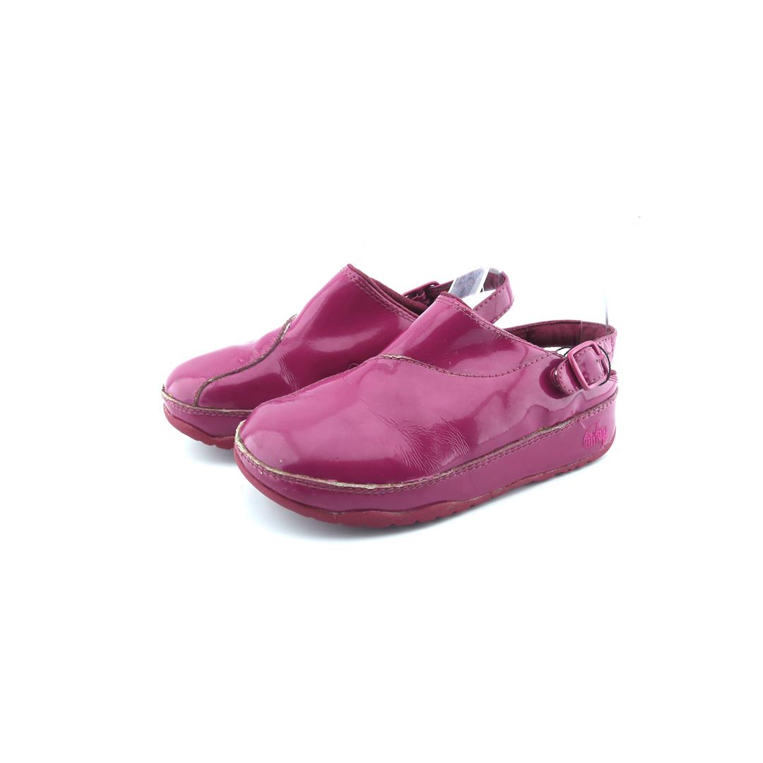 FITFLOP  PATENT CLOGS