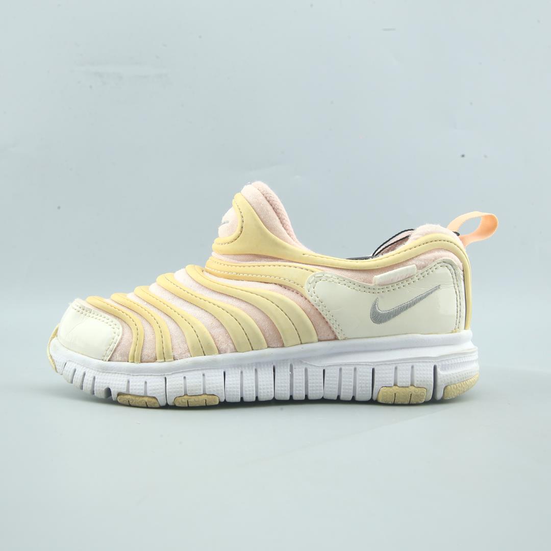 NIKE DYNAMO FREE