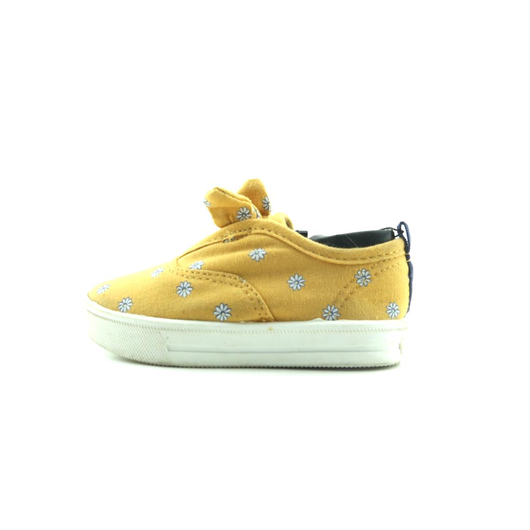 OSHKOSH B'GOSH .