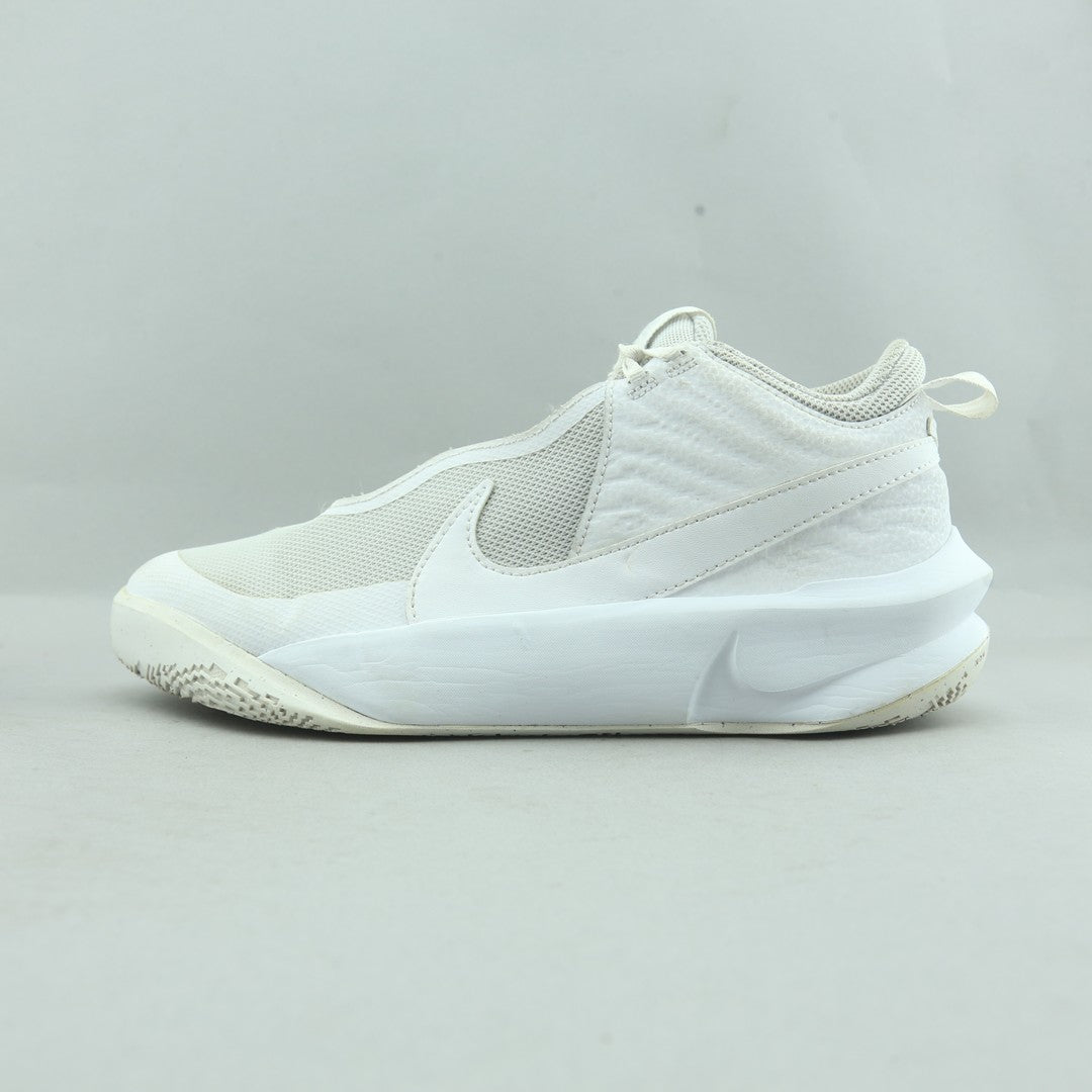 NIKE TEAM HUSTLE D 10