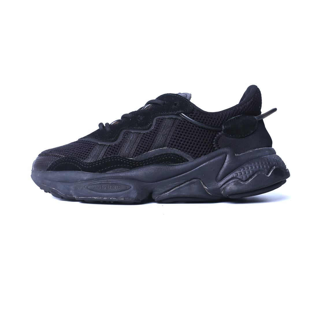 ADIDAS OZWEEGO