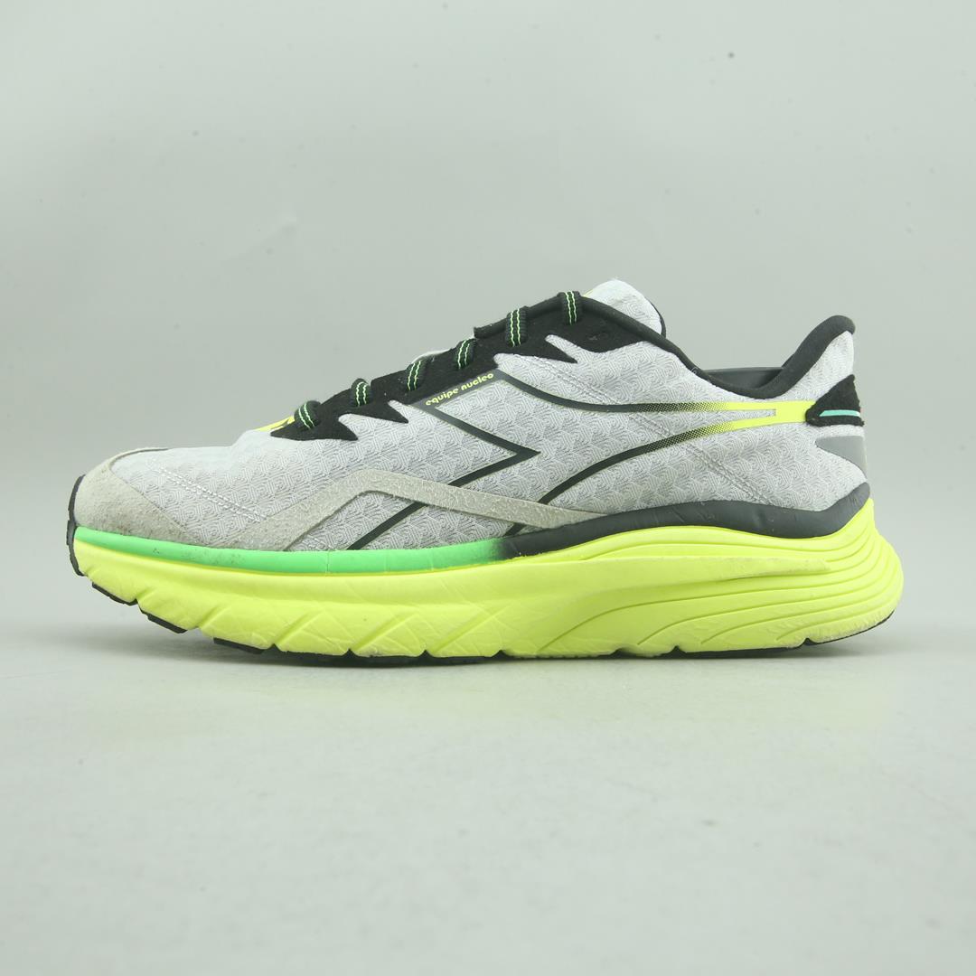 DIADORA EQUIPE NUCLEO