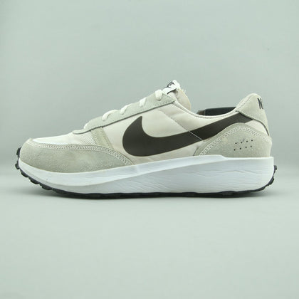 NIKE WAFFLE NAV
