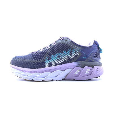 HOKA ONE ONE ARAHI