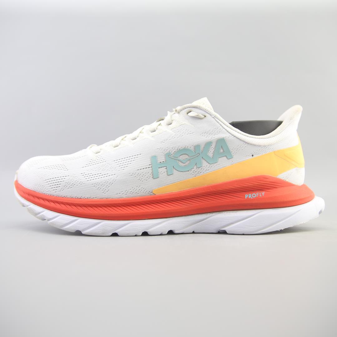 HOKA ONE ONE MACH 4