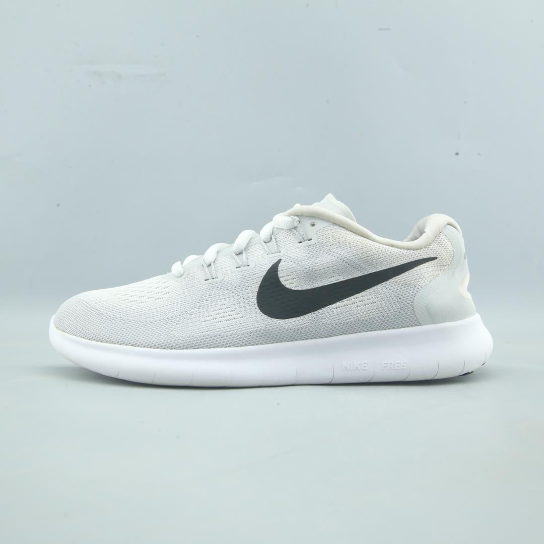 NIKE FREE RN