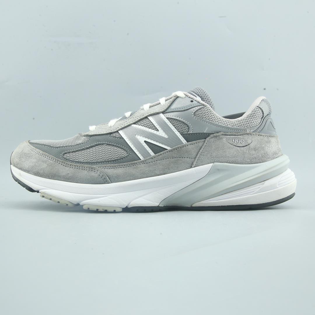 NEW BALANCE 990V6