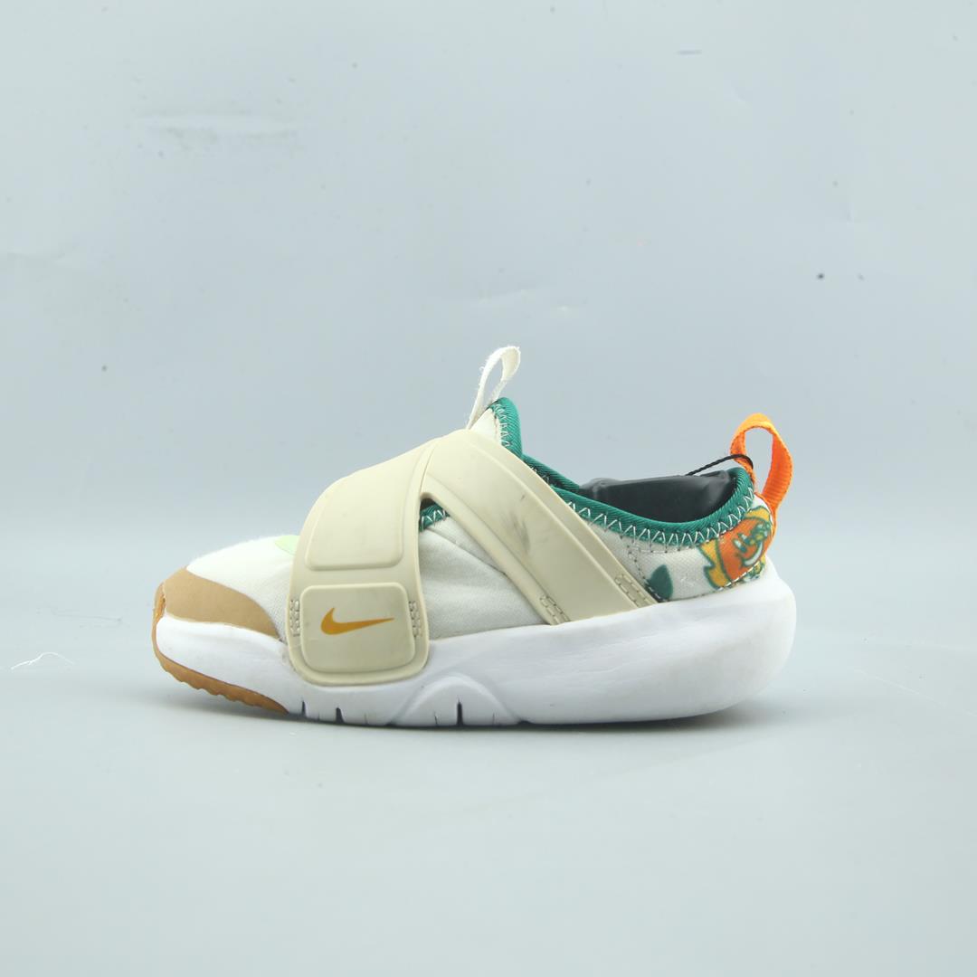 NIKE FLEX ADVANCE