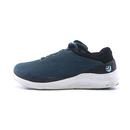 TOPO ATHLETIC  PHANTOM 2